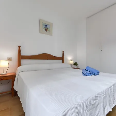 Apartment Platja De Roses-10 By Interhome